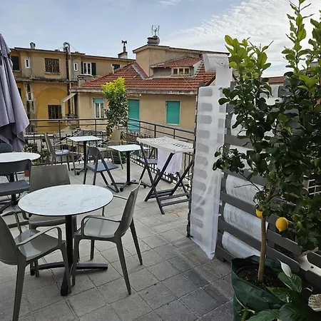 Prima Fila Premium Penzion 4*