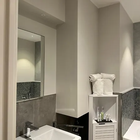 Prima Fila Premium 4* 산레모
