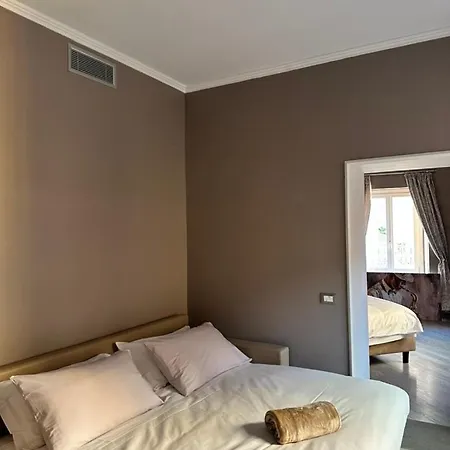 게스트하우스 Prima Fila Premium 4*
